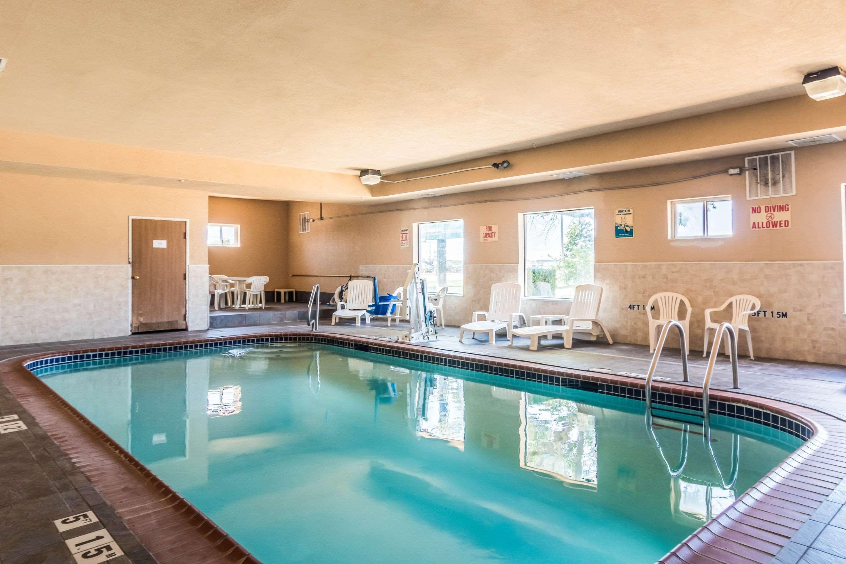 Quality Inn & Suites Salem Near I-57 Экстерьер фото